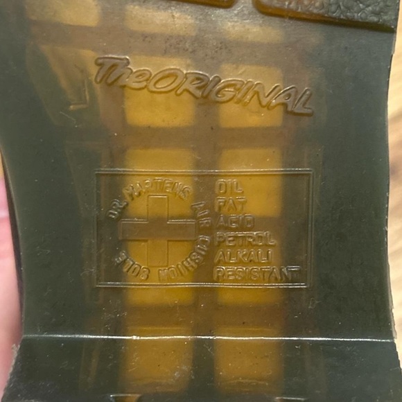Dr. Martens - Picture 2 of 3